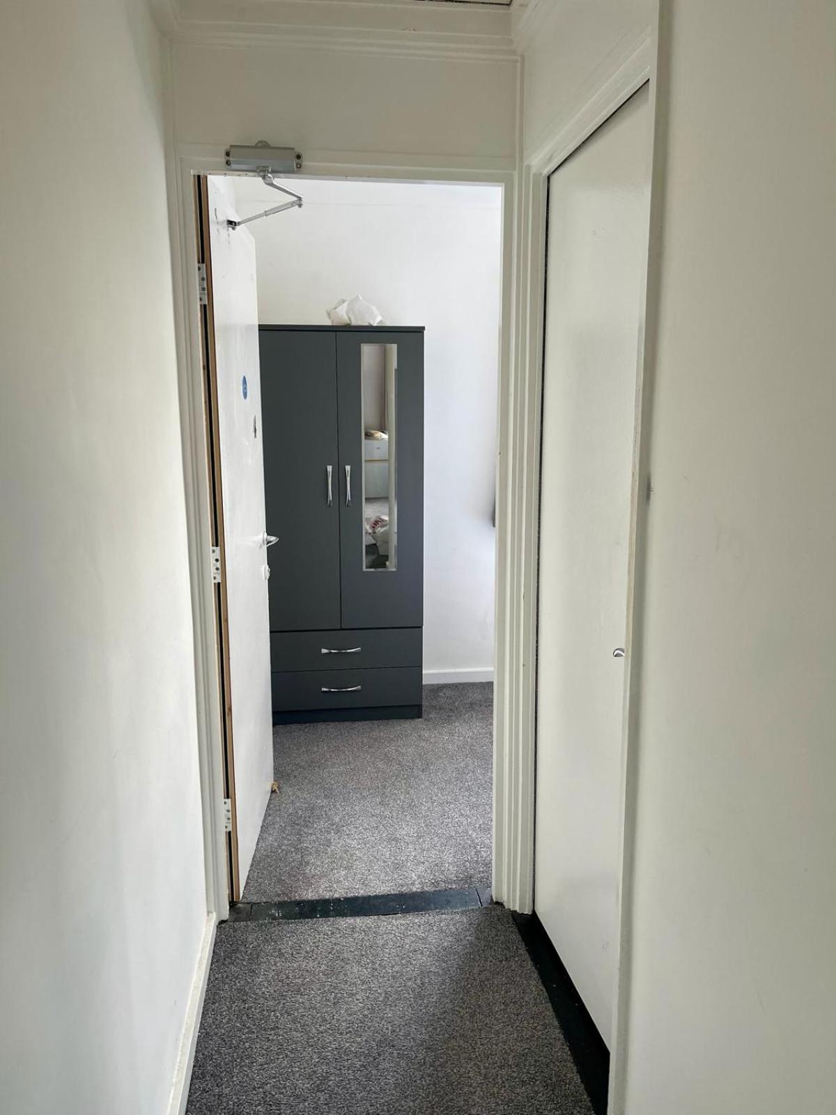 Homestays-Close To Coventry City And University I Free Parking I Wi-Fi Exterior photo